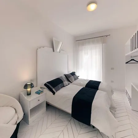 Lory House Apartment *