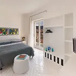 Lory House Apartamento *